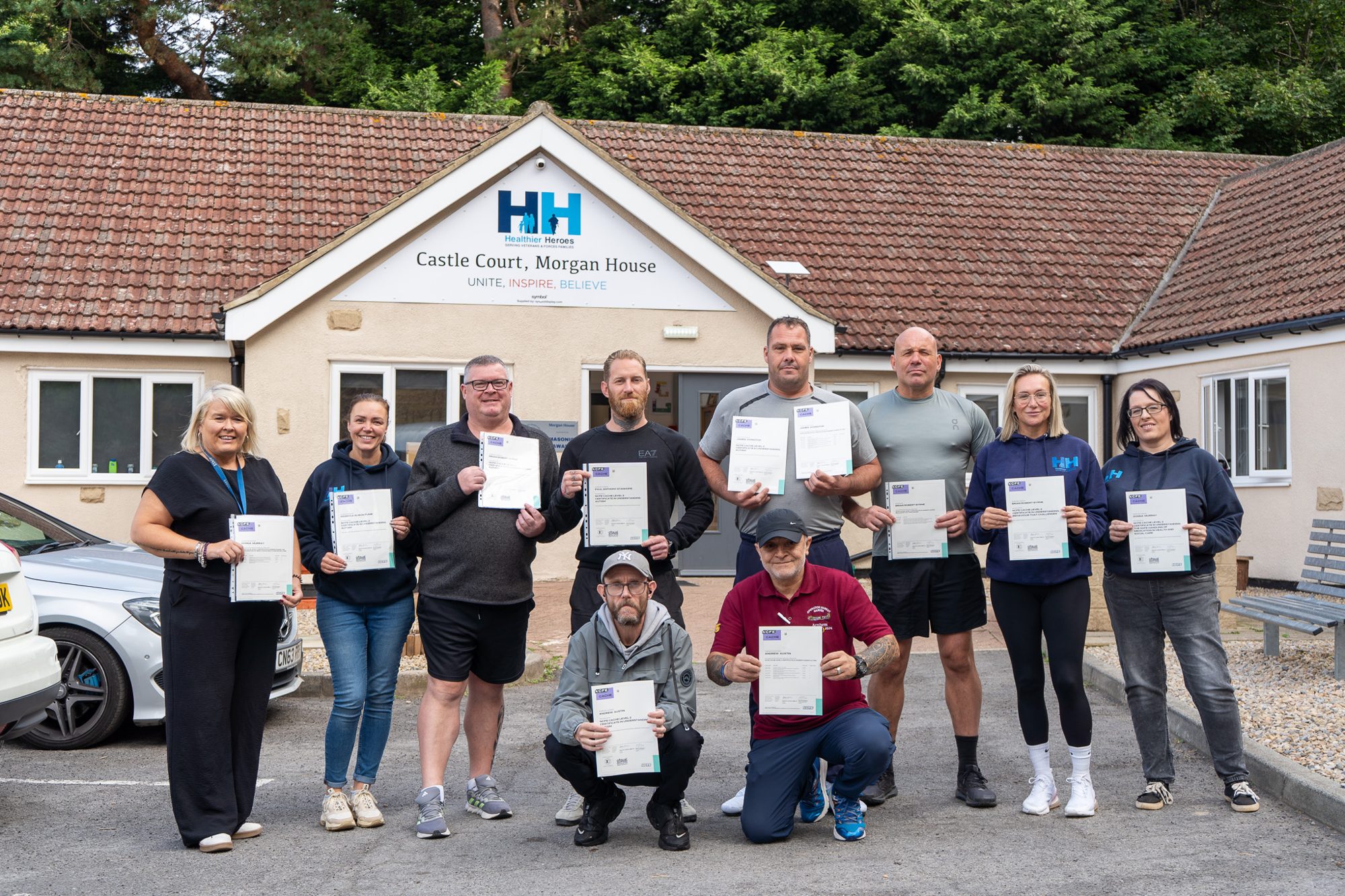 Veterans at Castle Court celebrate their qualifications and start learning digital skills